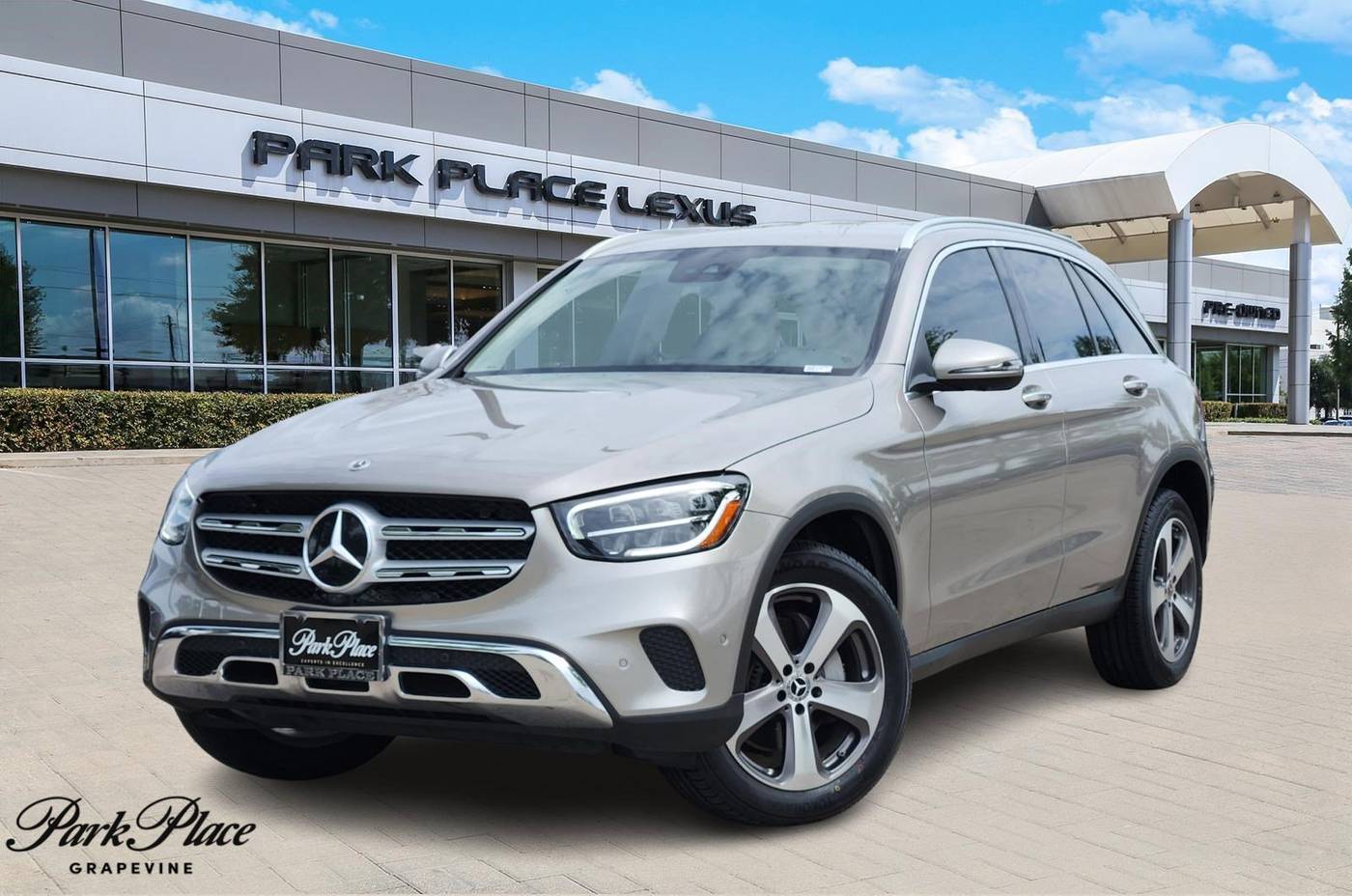 2022 Mercedes-Benz GLC GLC 300 — SUV — 42,216 mi — Grapevine, TX