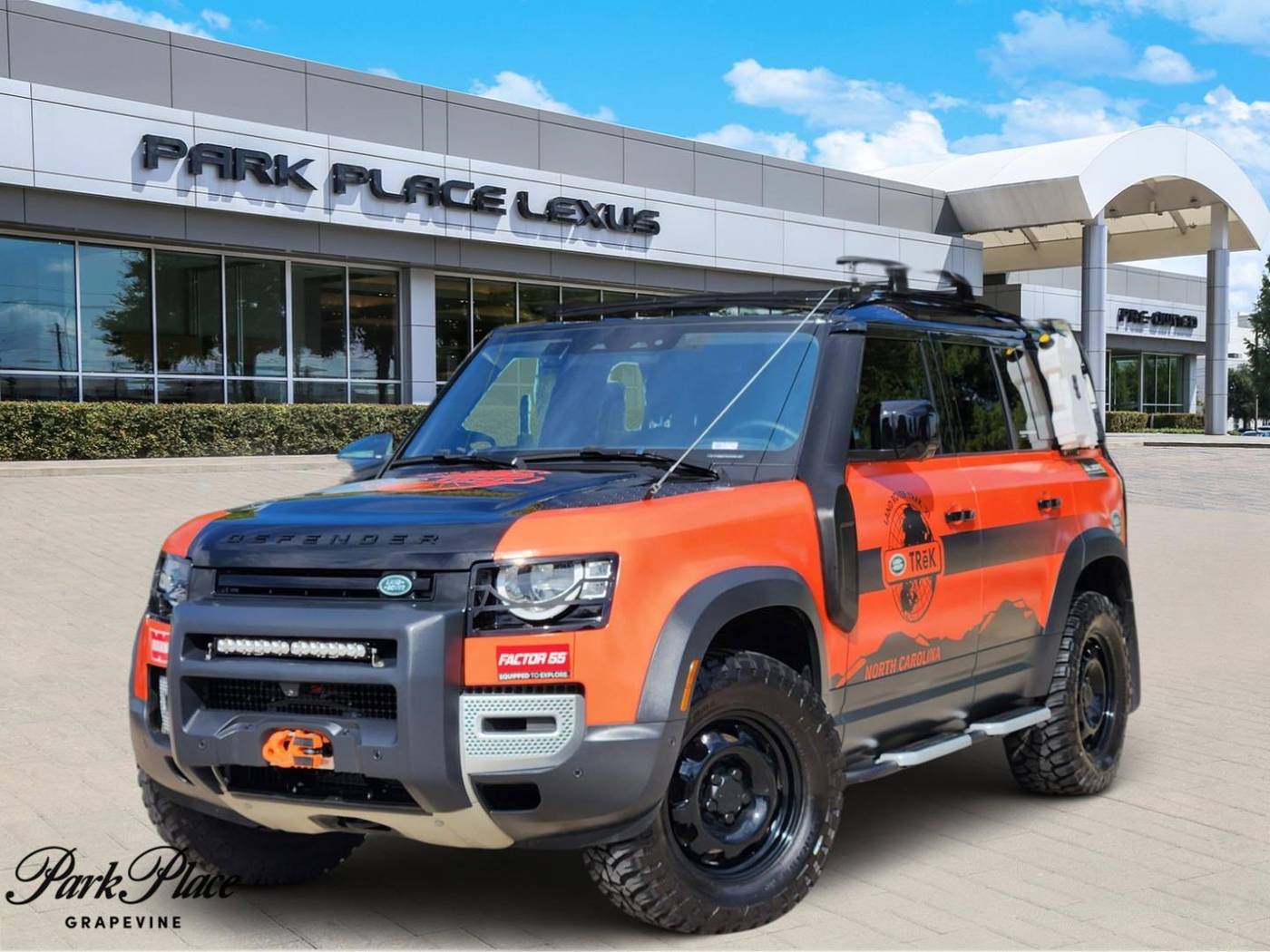 2022 Land Rover Defender S — SUV — 6,618 mi — Grapevine, TX