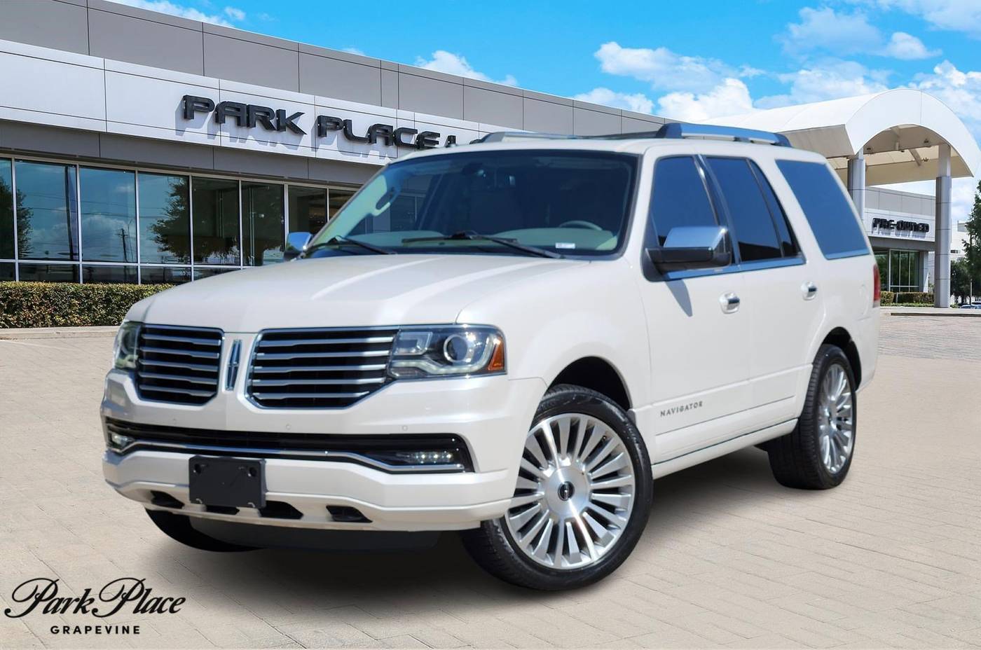 2015 Lincoln Navigator Standard — SUV — 60,859 mi — Grapevine, TX