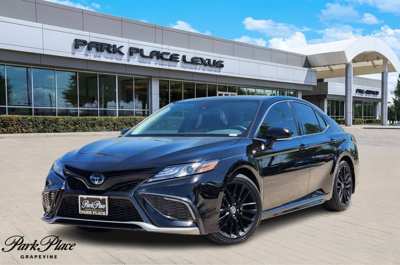 2022 Toyota Camry Hybrid XSE — Sedan — 74,502 mi — Grapevine, TX