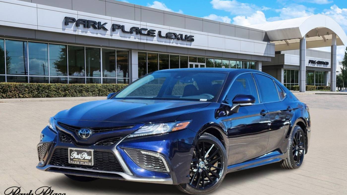 2022 Toyota Camry XSE — Sedan — 41,819 mi — Grapevine, TX