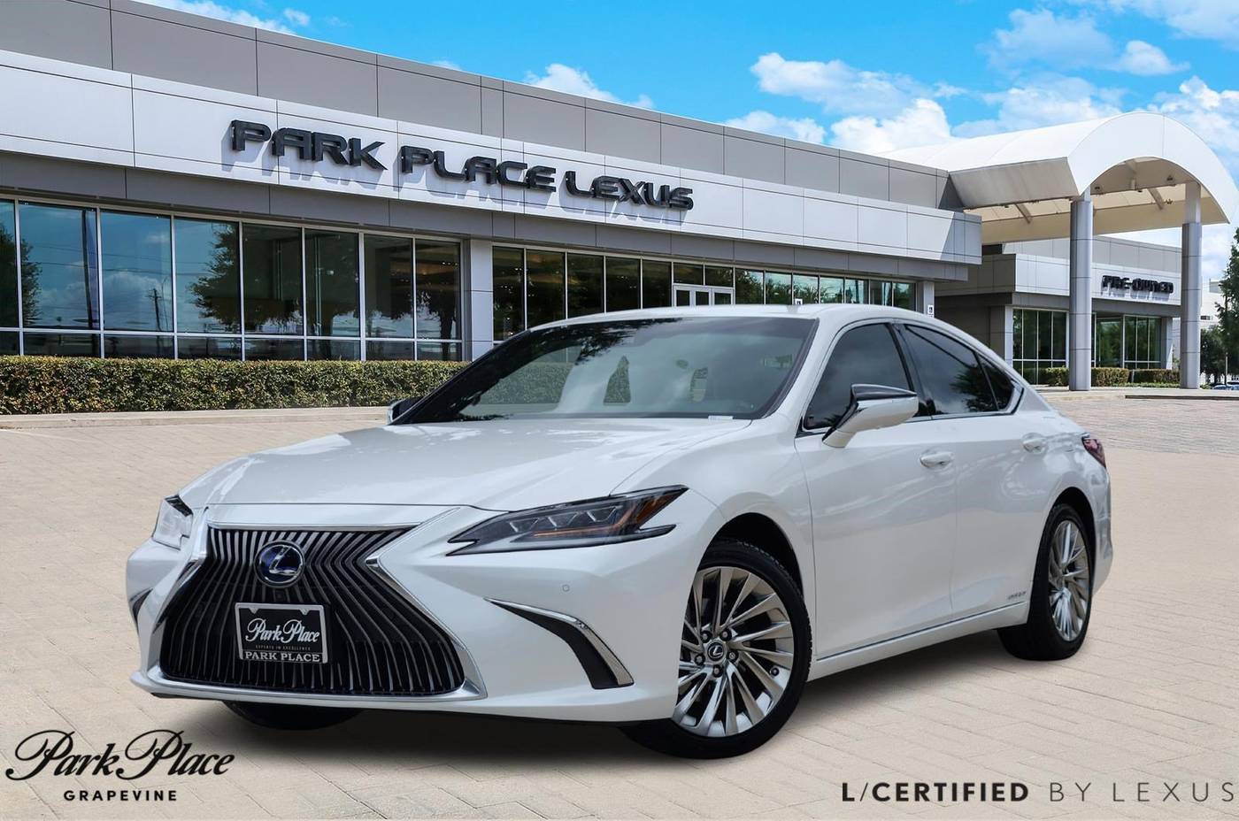 2021 Lexus ES ES 300h Ultra Luxury — Sedan — 16,999 mi — Grapevine, TX