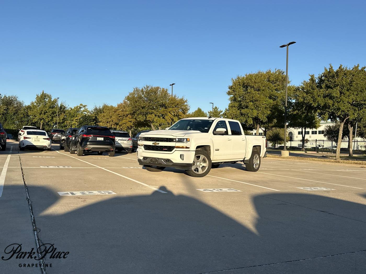 2018 Chevrolet Silverado 1500 LT — Pickup Truck — 63,689 mi — Grapevine, TX