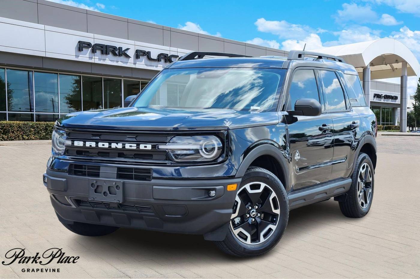 2024 Ford Bronco Sport Outer Banks — SUV — 2,028 mi — Grapevine, TX