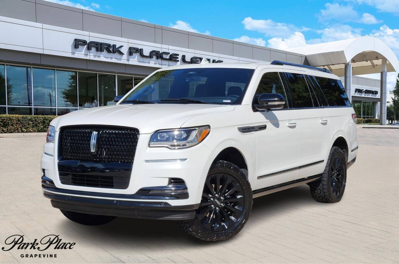 2023 Lincoln Navigator Reserve — SUV — 33,565 mi — Grapevine, TX
