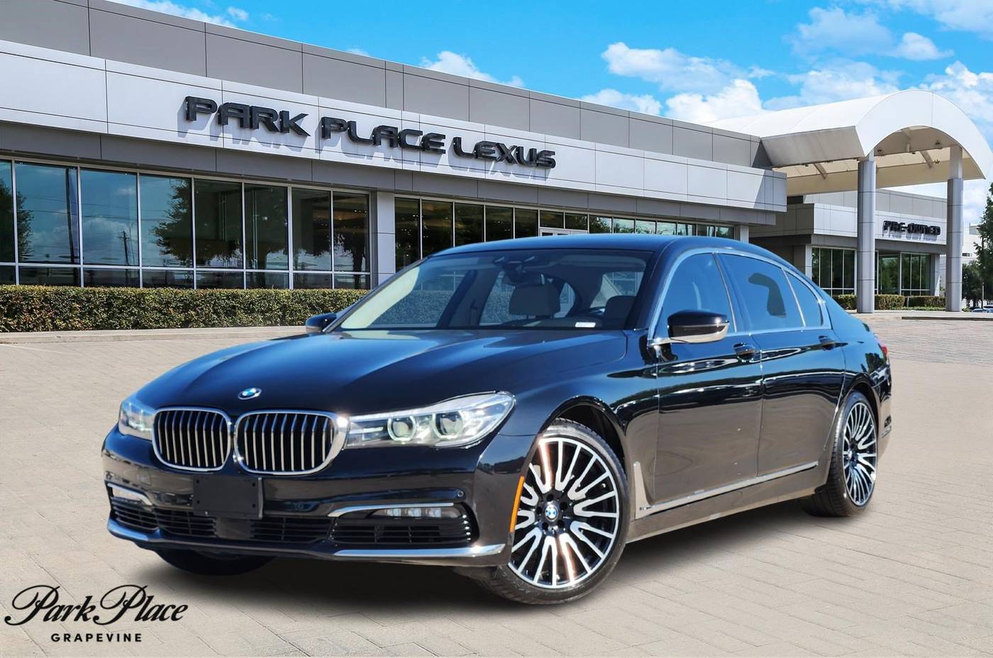 2018 BMW 7 Series 740i — Sedan — 70,070 mi — Grapevine, TX