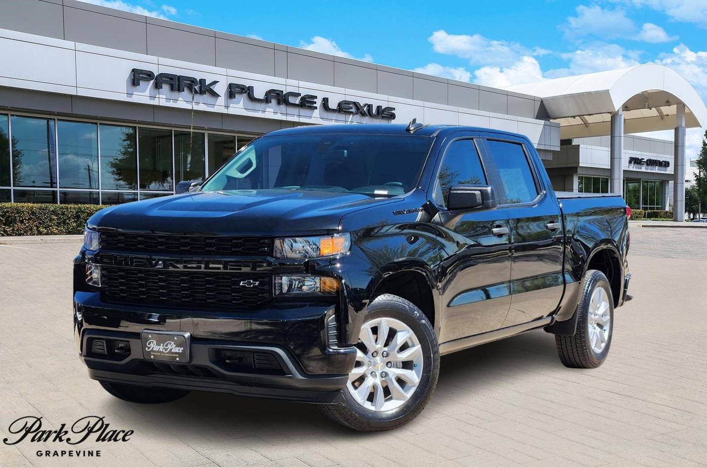 2022 Chevrolet Silverado 1500 LTD Custom — Pickup Truck — 14,545 mi — Grapevine, TX
