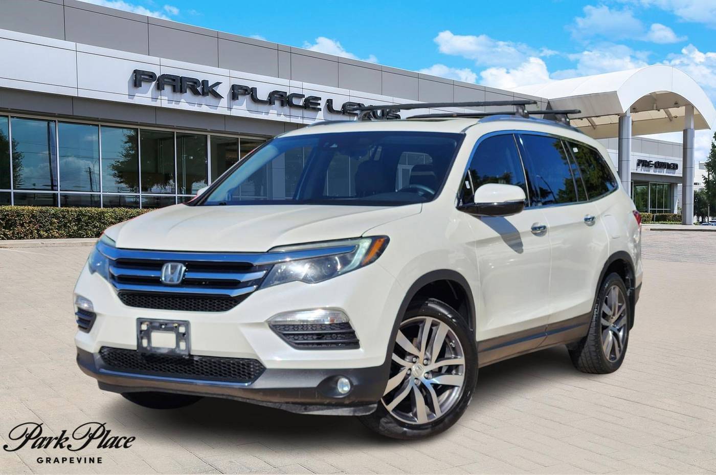 2017 Honda Pilot Elite — SUV — 111,802 mi — Grapevine, TX