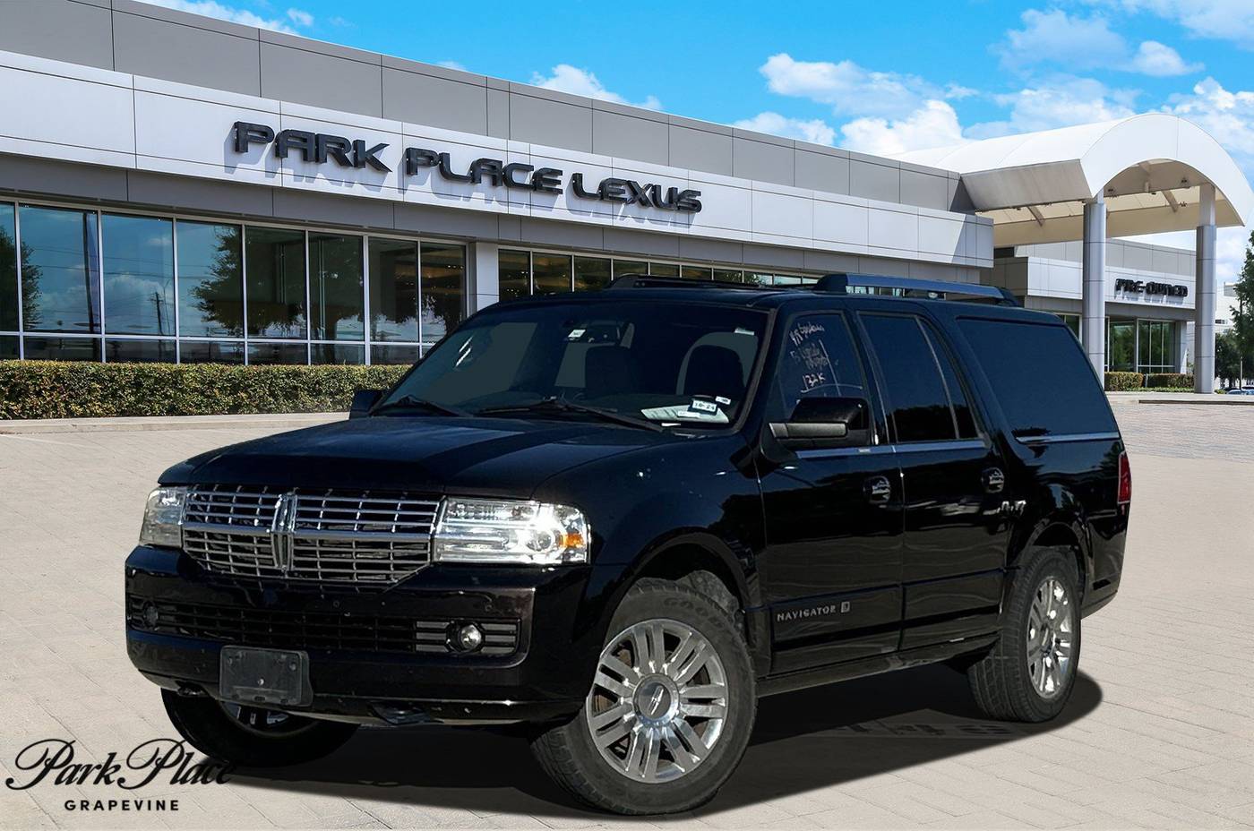2013 Lincoln Navigator Standard — SUV — 132,317 mi — Grapevine, TX