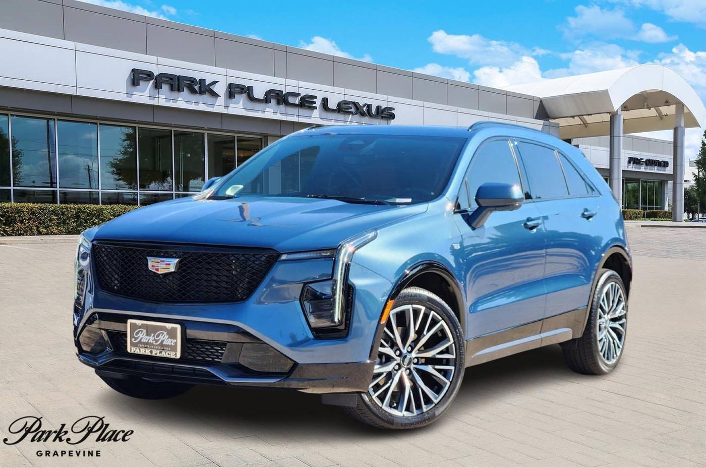 2025 Cadillac XT4 Sport — SUV — 2,939 mi — Grapevine, TX