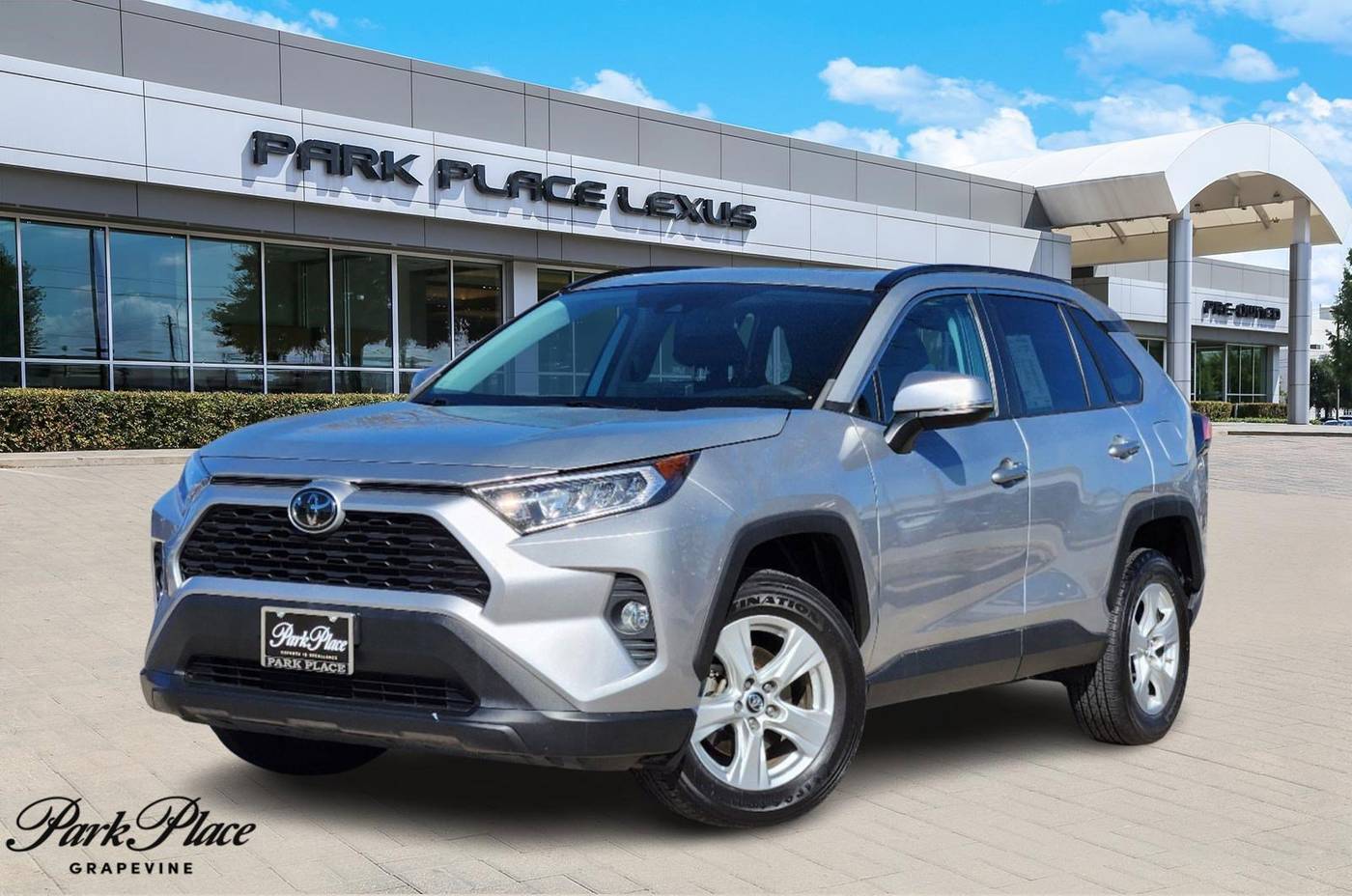 2019 Toyota RAV4 XLE — SUV — 66,038 mi — Grapevine, TX