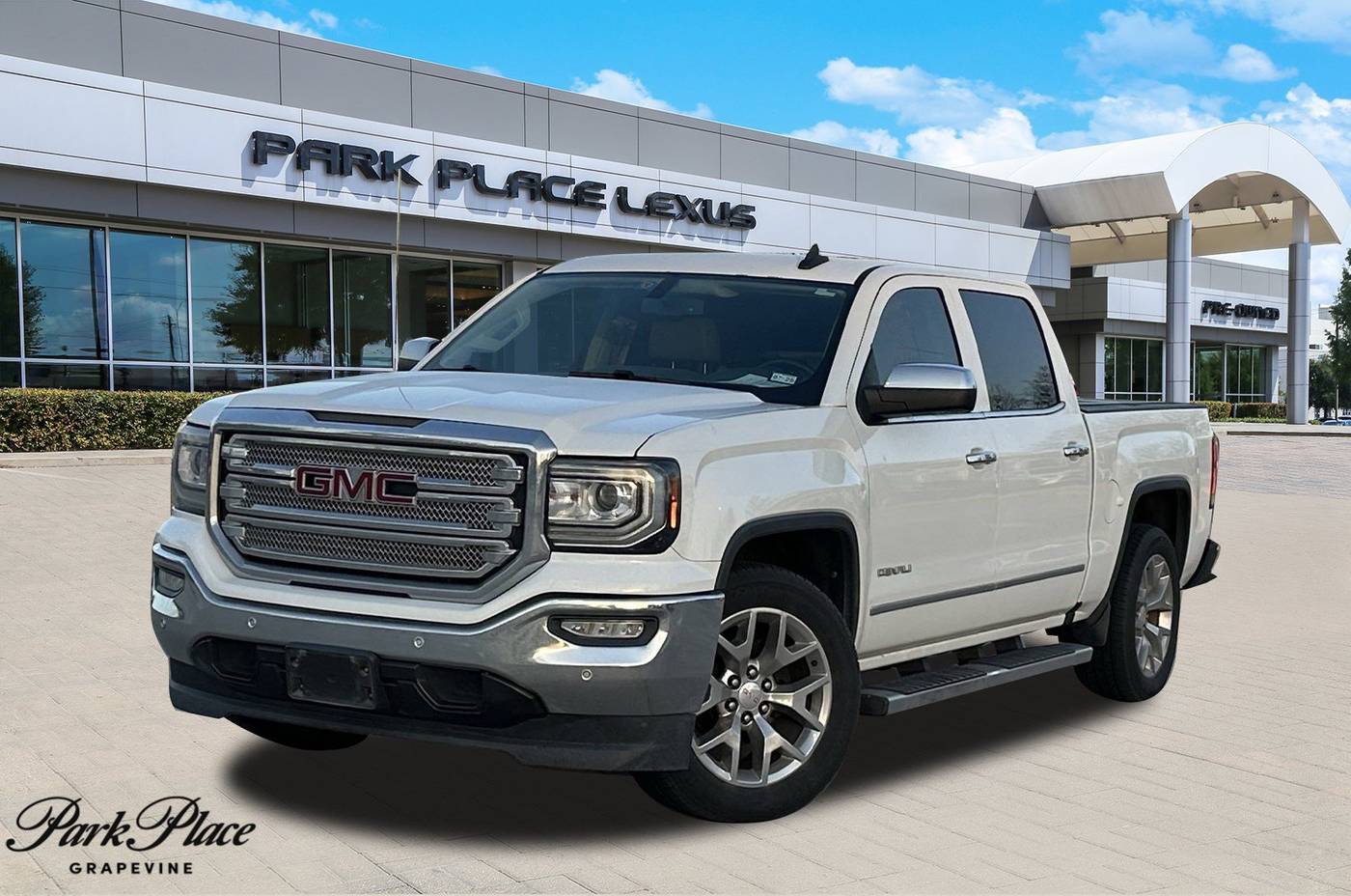 2017 GMC Sierra 1500 SLT — Pickup Truck — 91,044 mi — Grapevine, TX
