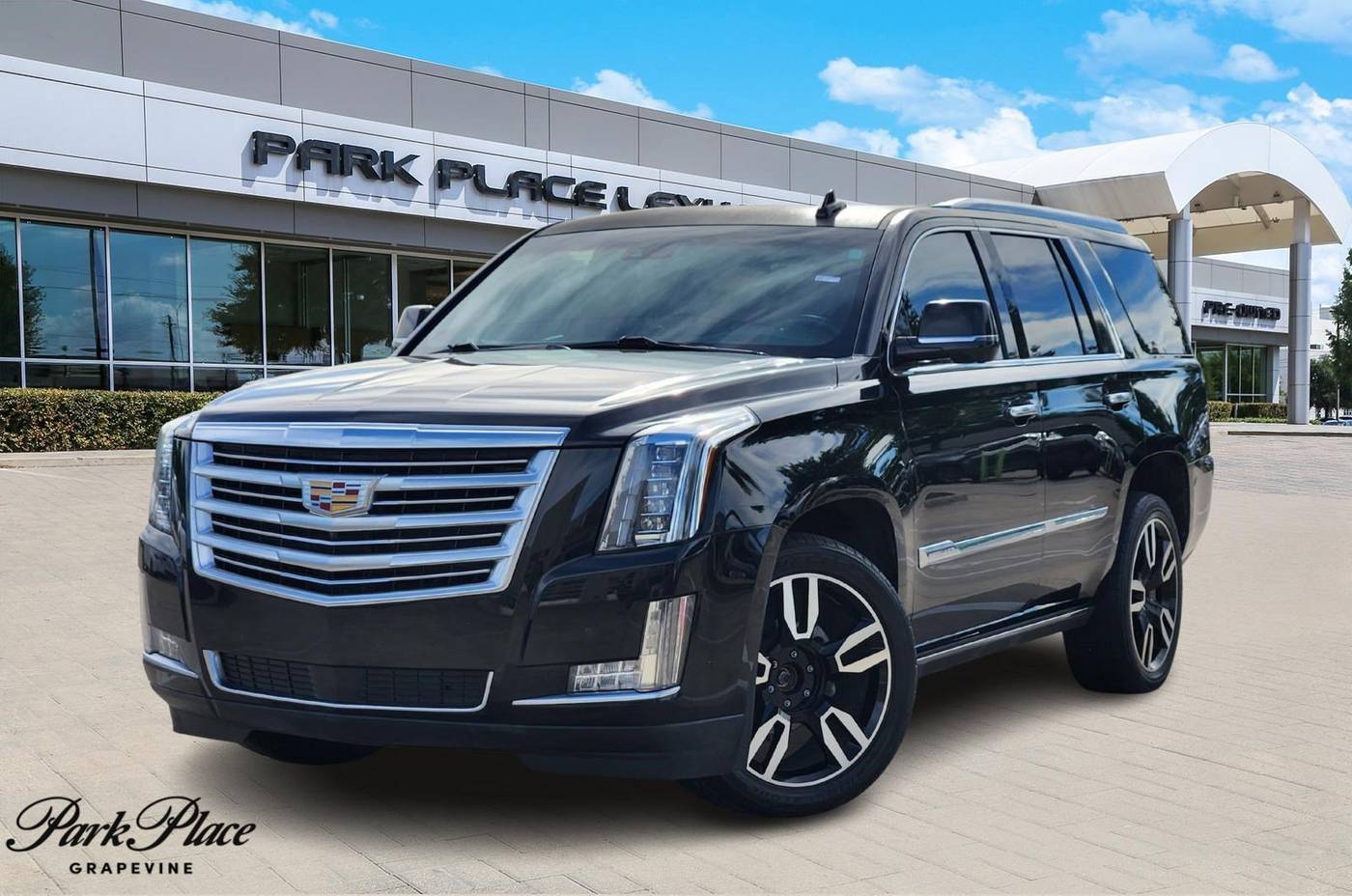 2015 Cadillac Escalade Platinum — SUV — 141,544 mi — Grapevine, TX