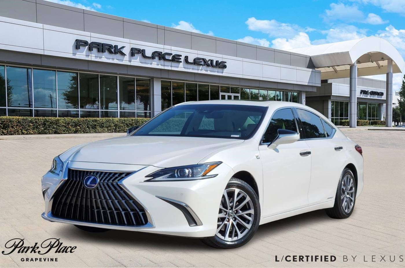 2022 Lexus ES ES 300h — Sedan — 31,655 mi — Grapevine, TX