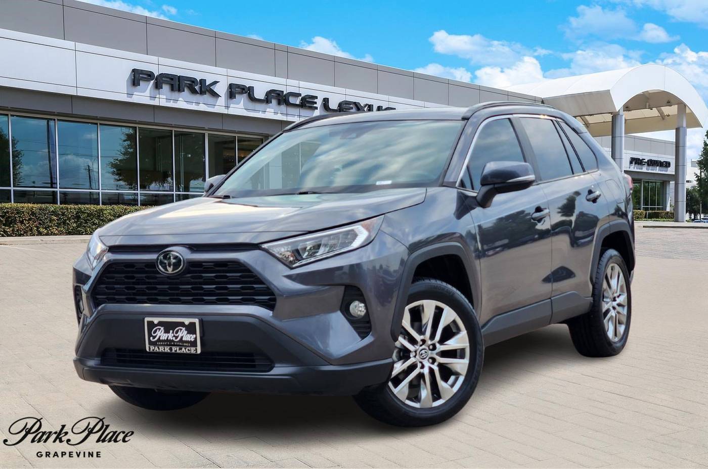 2019 Toyota RAV4 XLE Premium — SUV — 68,635 mi — Grapevine, TX