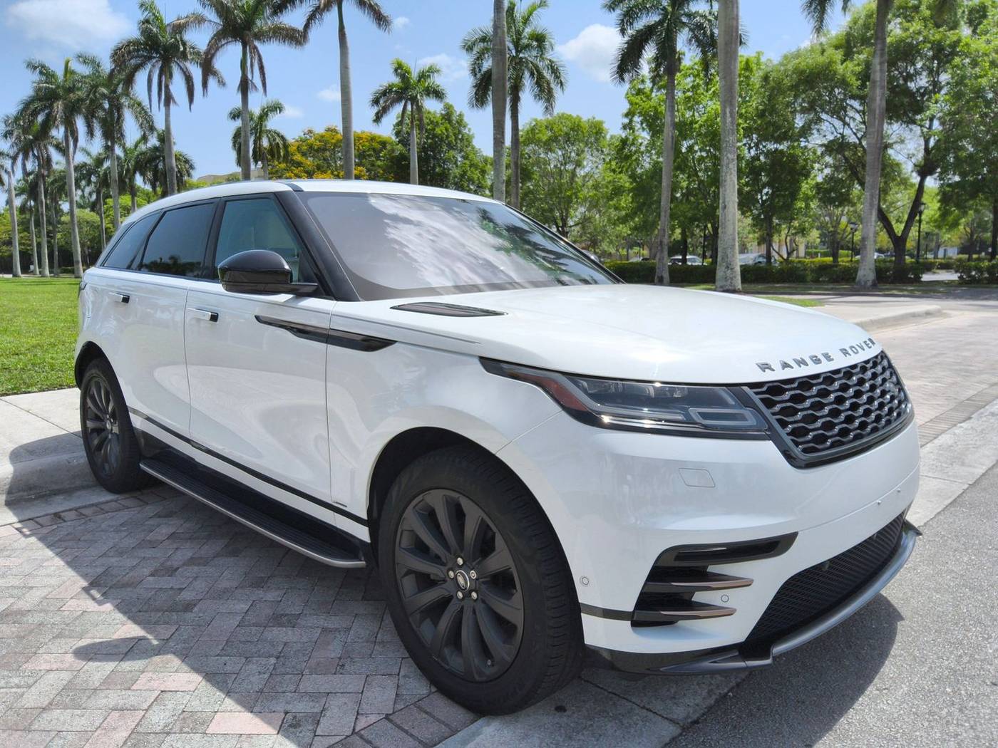 2019 Land Rover Range Rover Velar R-Dynamic SE — SUV — 72,553 mi — Pompano Beach, FL