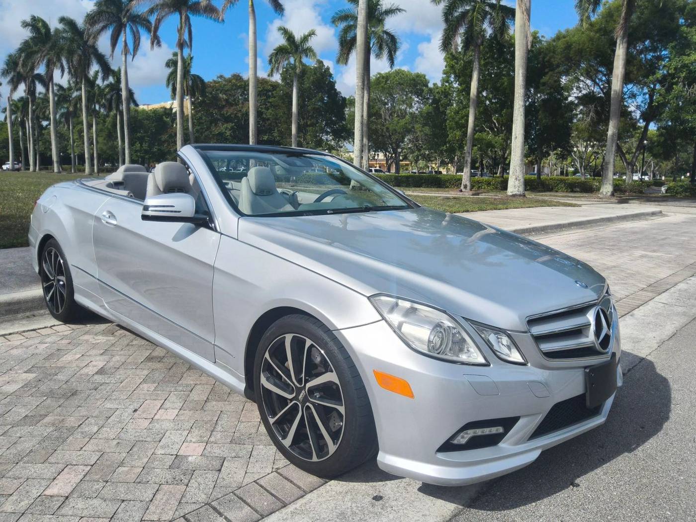 2011 Mercedes-Benz E-Class E 550 — Convertible — 74,996 mi — Pompano Beach, FL