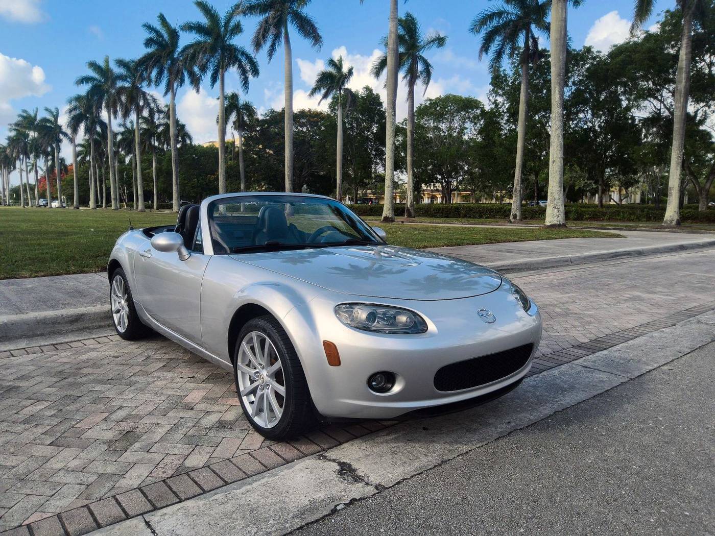2006 Mazda MX-5 Miata Grand Touring