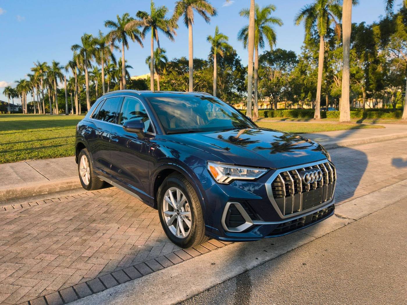 2021 Audi Q3 quattro S line Prem Plus 45 TFSI