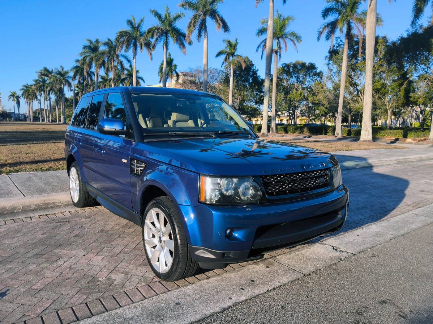 2013 Land Rover Range Rover Sport HSE