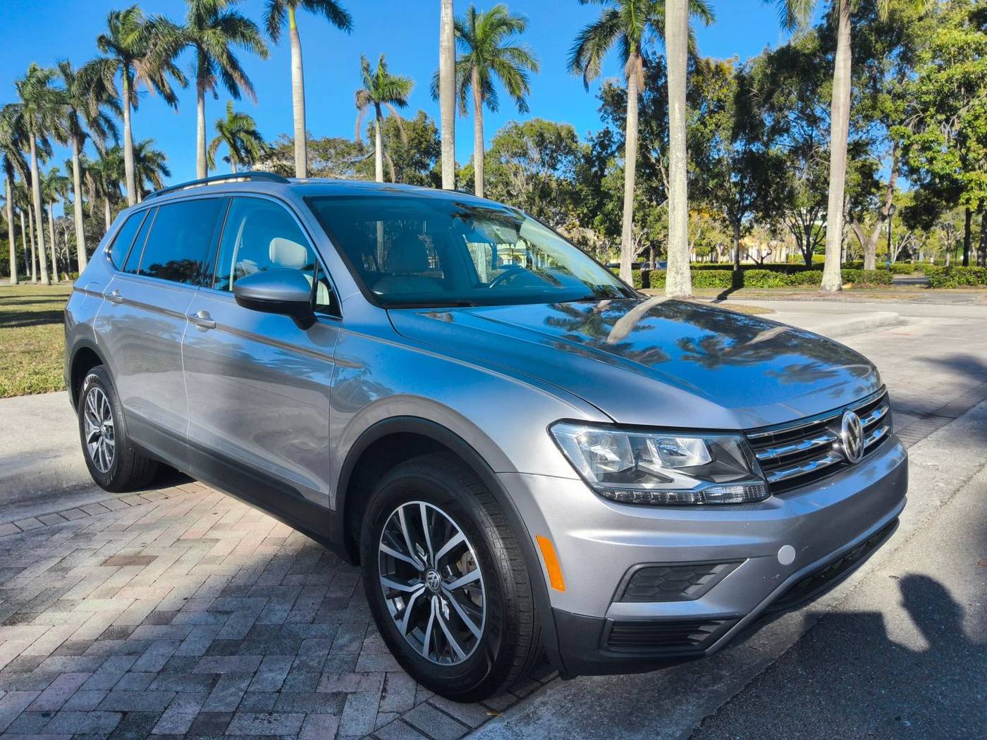 2019 Volkswagen Tiguan SE — SUV — 81,814 mi — Pompano Beach, FL