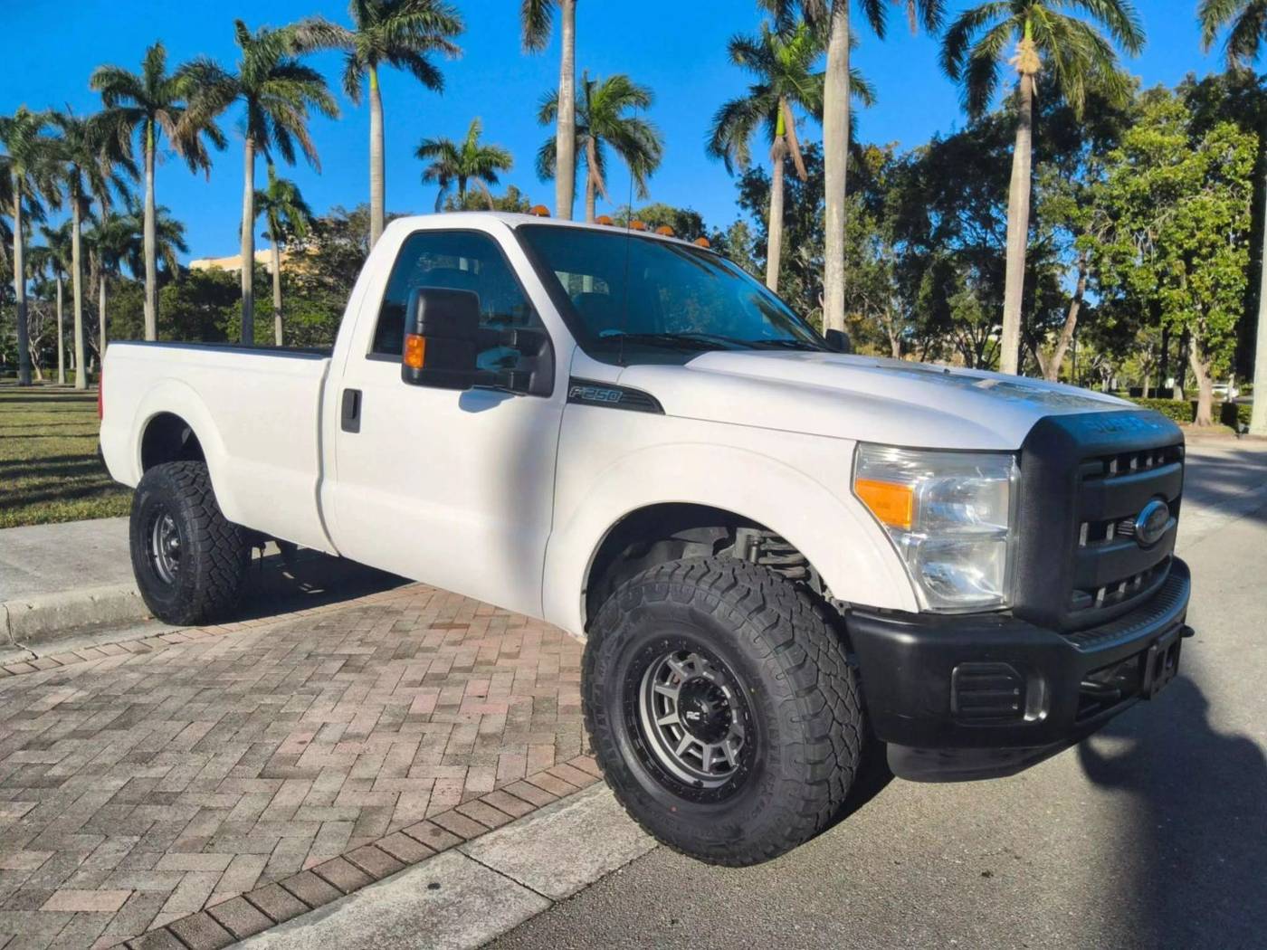 2016 Ford Super Duty F-250 XL — Pickup Truck — 119,410 mi — Pompano Beach, FL