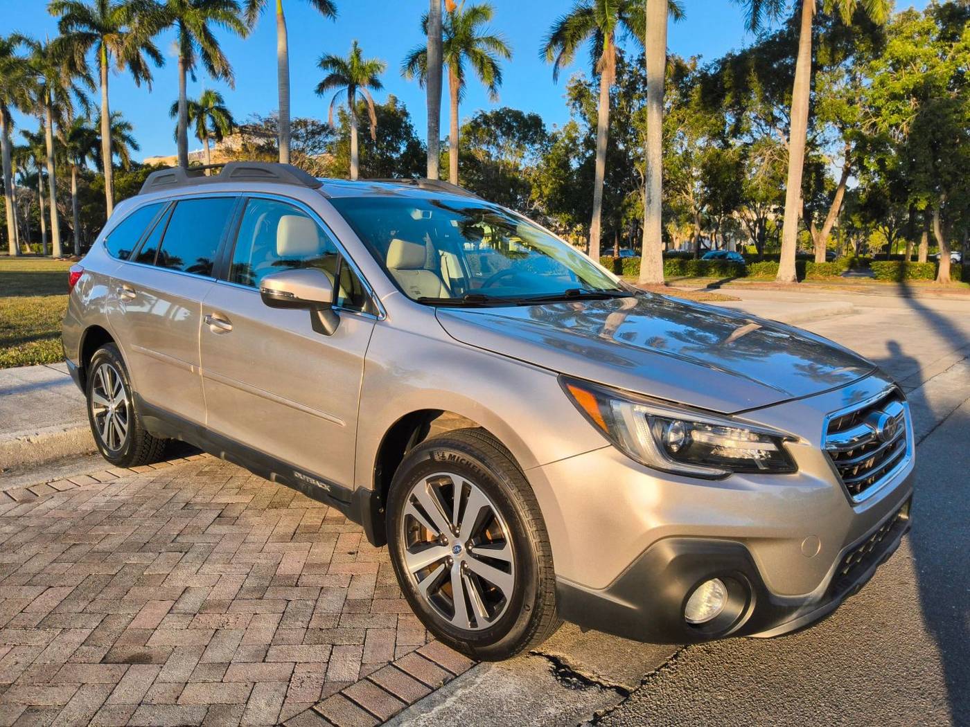 2018 Subaru Outback 2.5i Limited — SUV — 75,887 mi — Pompano Beach, FL