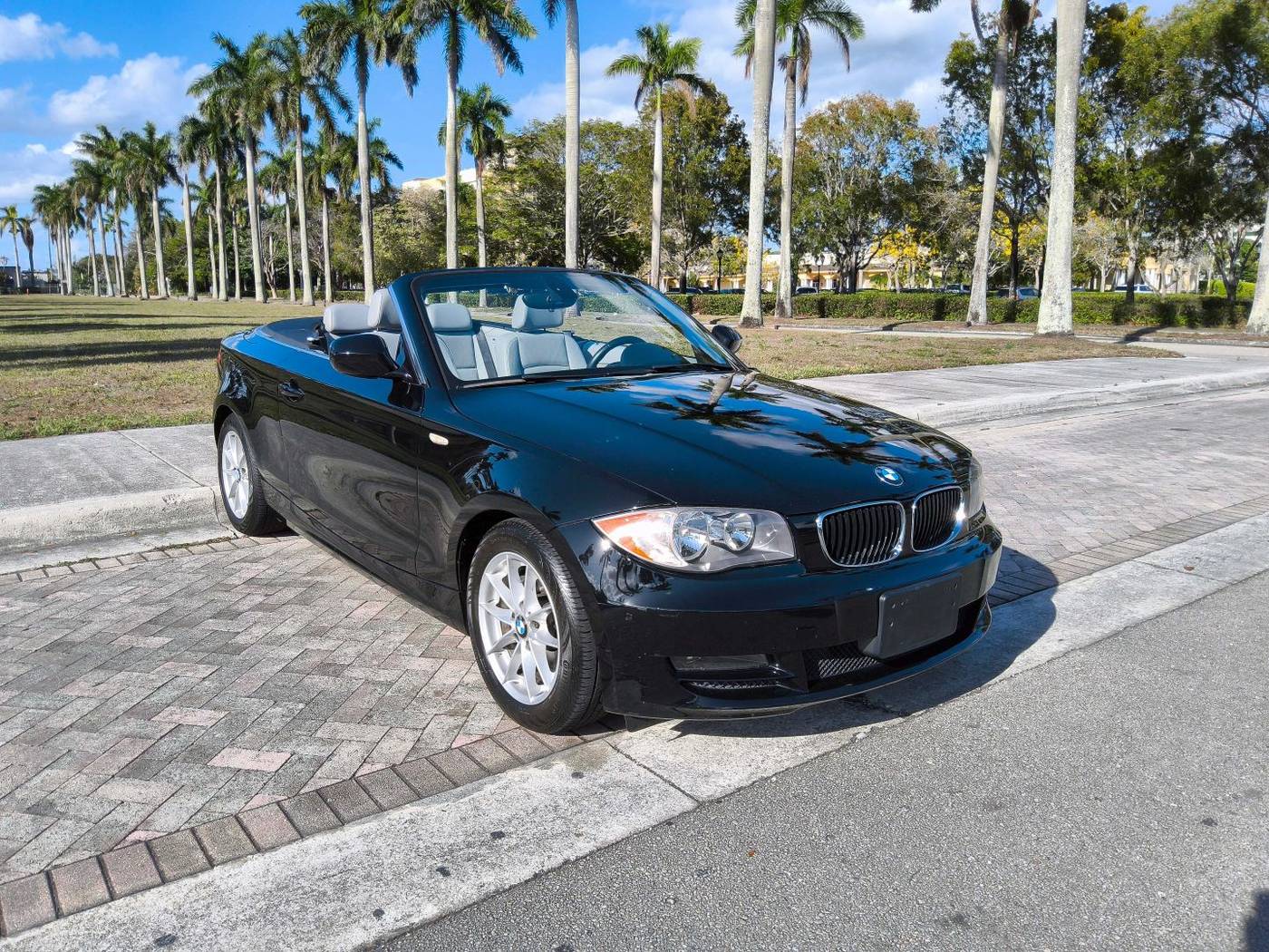 2011 BMW 1 Series 128i