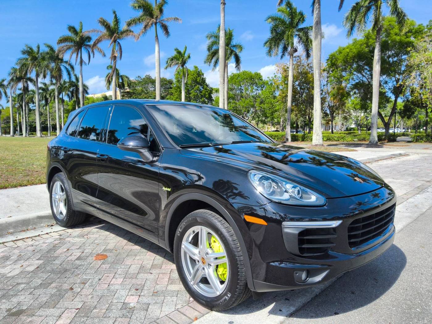2015 Porsche Cayenne S E-Hybrid — SUV — 85,478 mi — Pompano Beach, FL