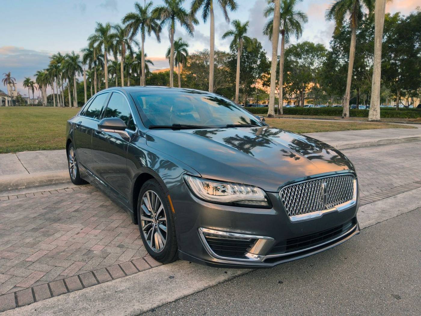 2018 Lincoln MKZ Hybrid Select