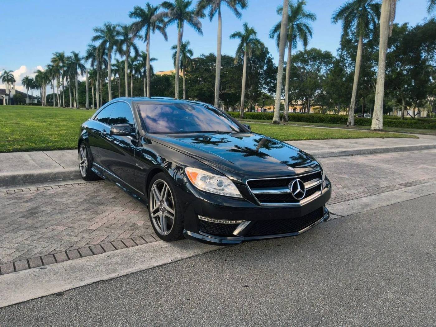 2011 Mercedes-Benz CL-Class CL 63 AMG
