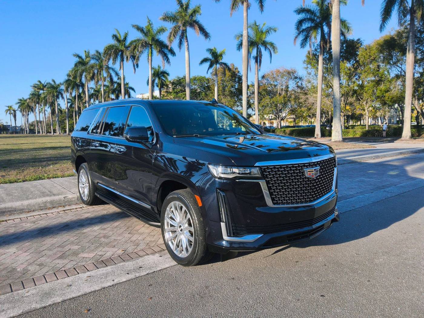 2022 Cadillac Escalade Premium Luxury