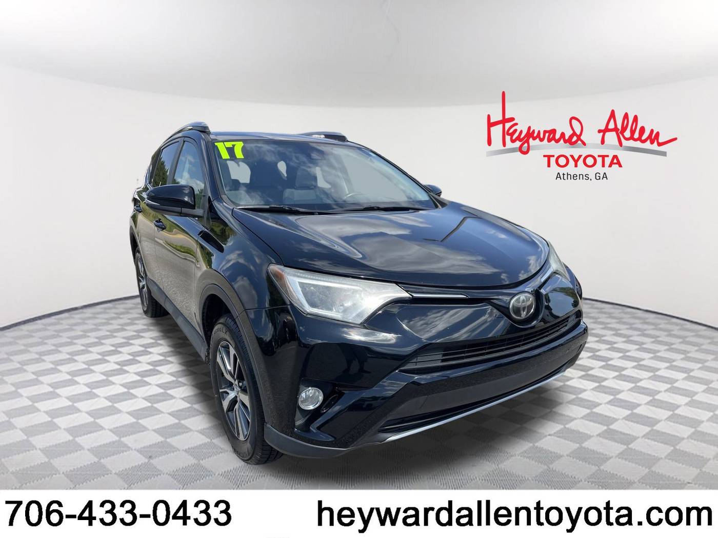 2017 Toyota RAV4 XLE — SUV — 137,524 mi — Athens, GA