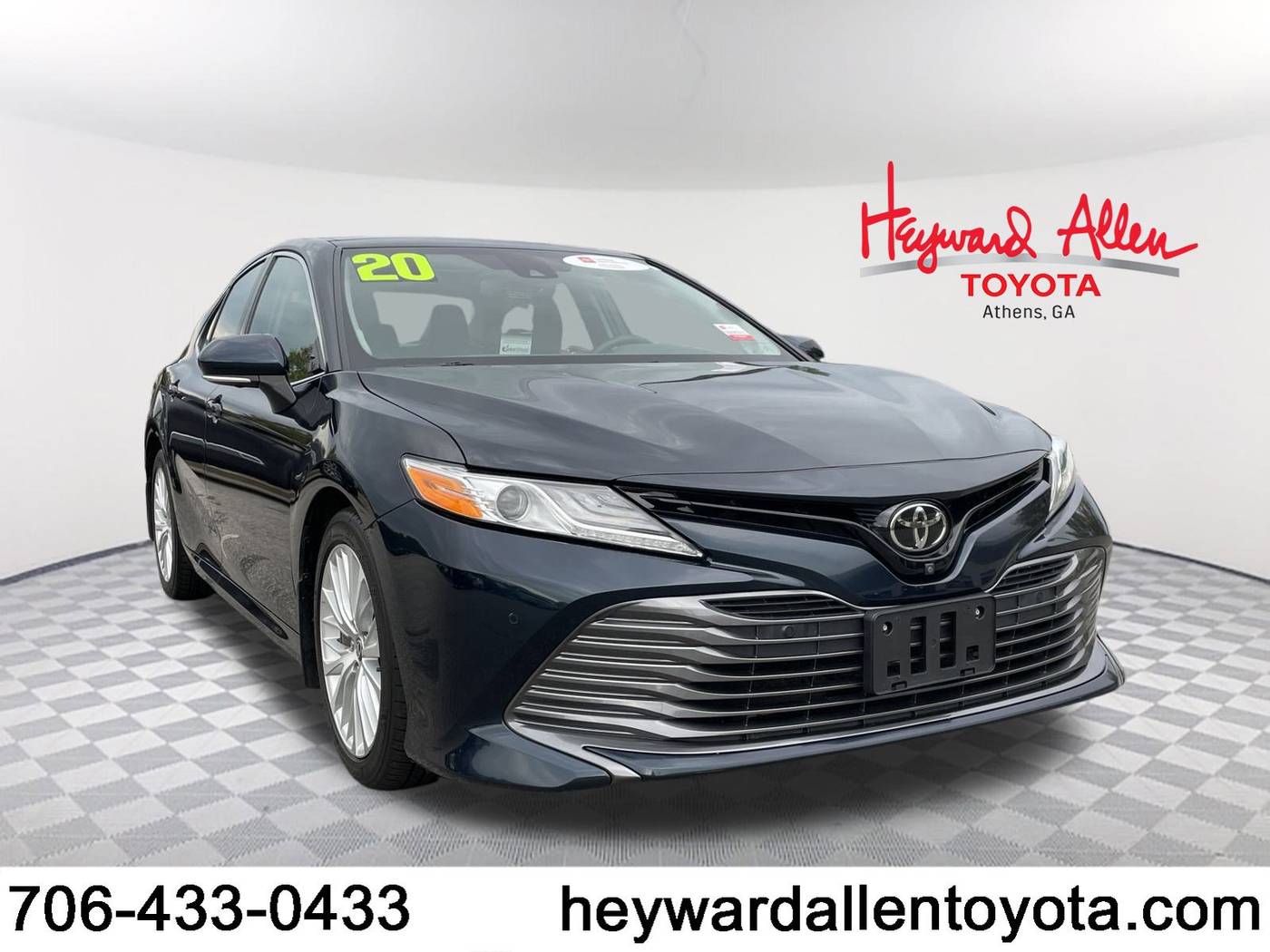 2020 Toyota Camry XLE V6 — Sedan — 82,799 mi — Athens, GA