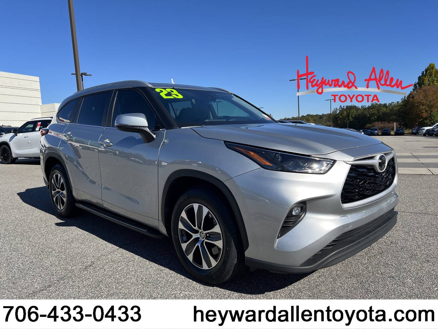 2023 Toyota Highlander XLE — SUV — 24,367 mi — Athens, GA
