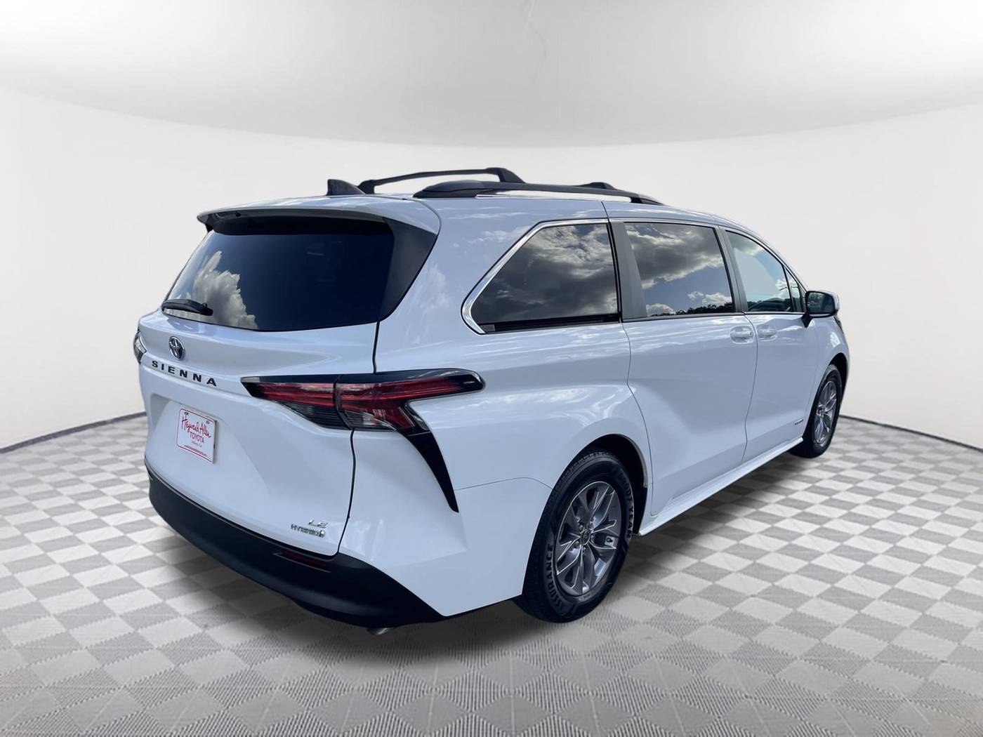 Thumbnail 3