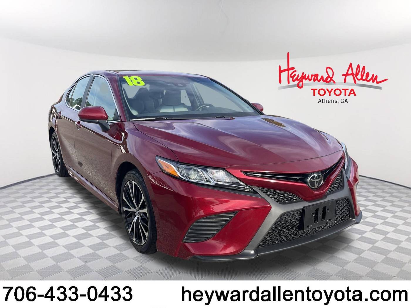 2018 Toyota Camry SE — Sedan — 32,129 mi — Athens, GA
