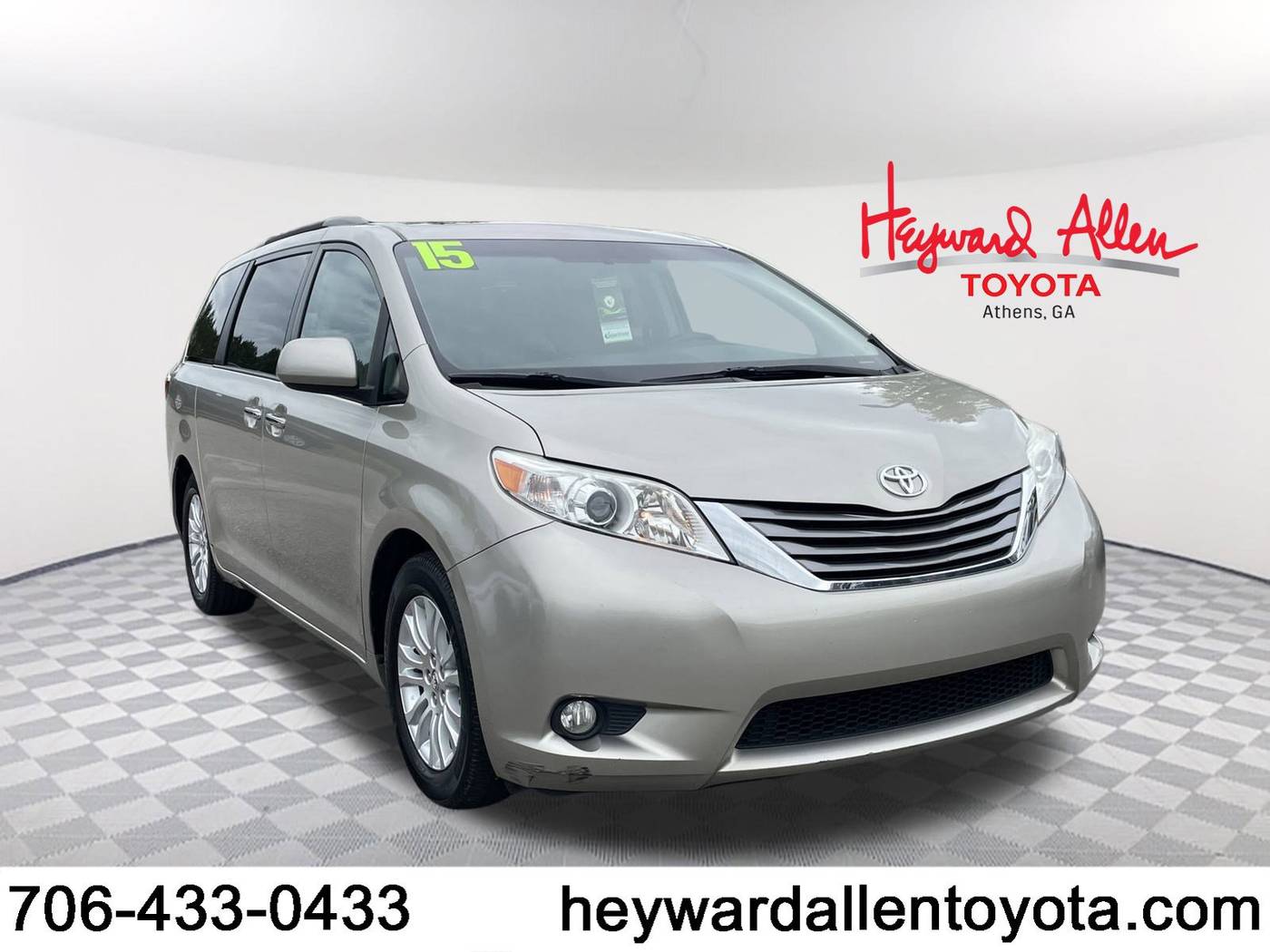 2015 Toyota Sienna XLE — Minivan — 176,269 mi — Athens, GA