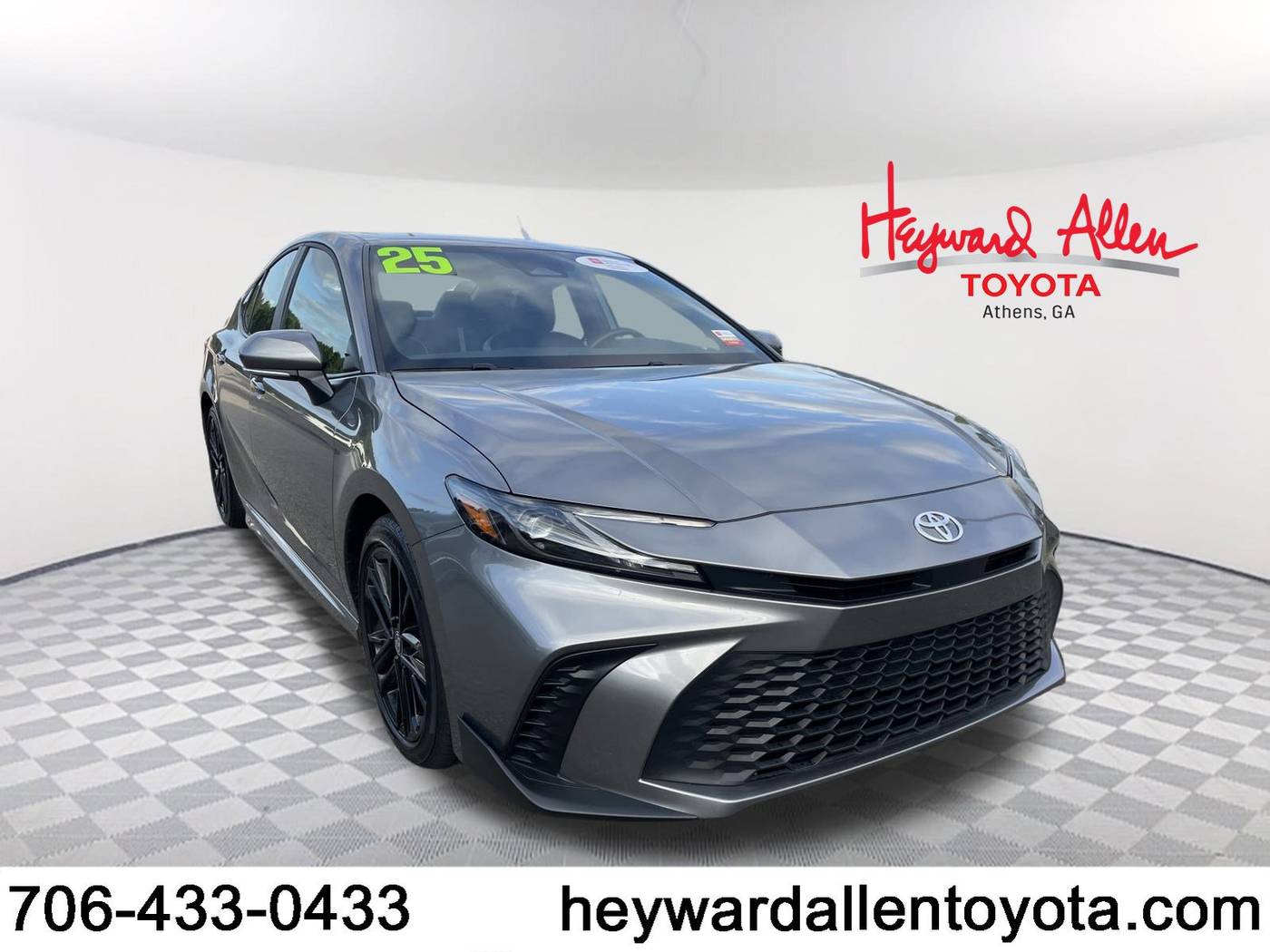 2025 Toyota Camry Hybrid SE — Sedan — 21,290 mi — Athens, GA