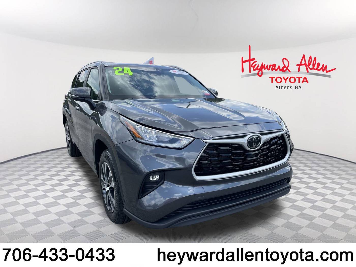 2024 Toyota Highlander LE — SUV — 31,176 mi — Athens, GA