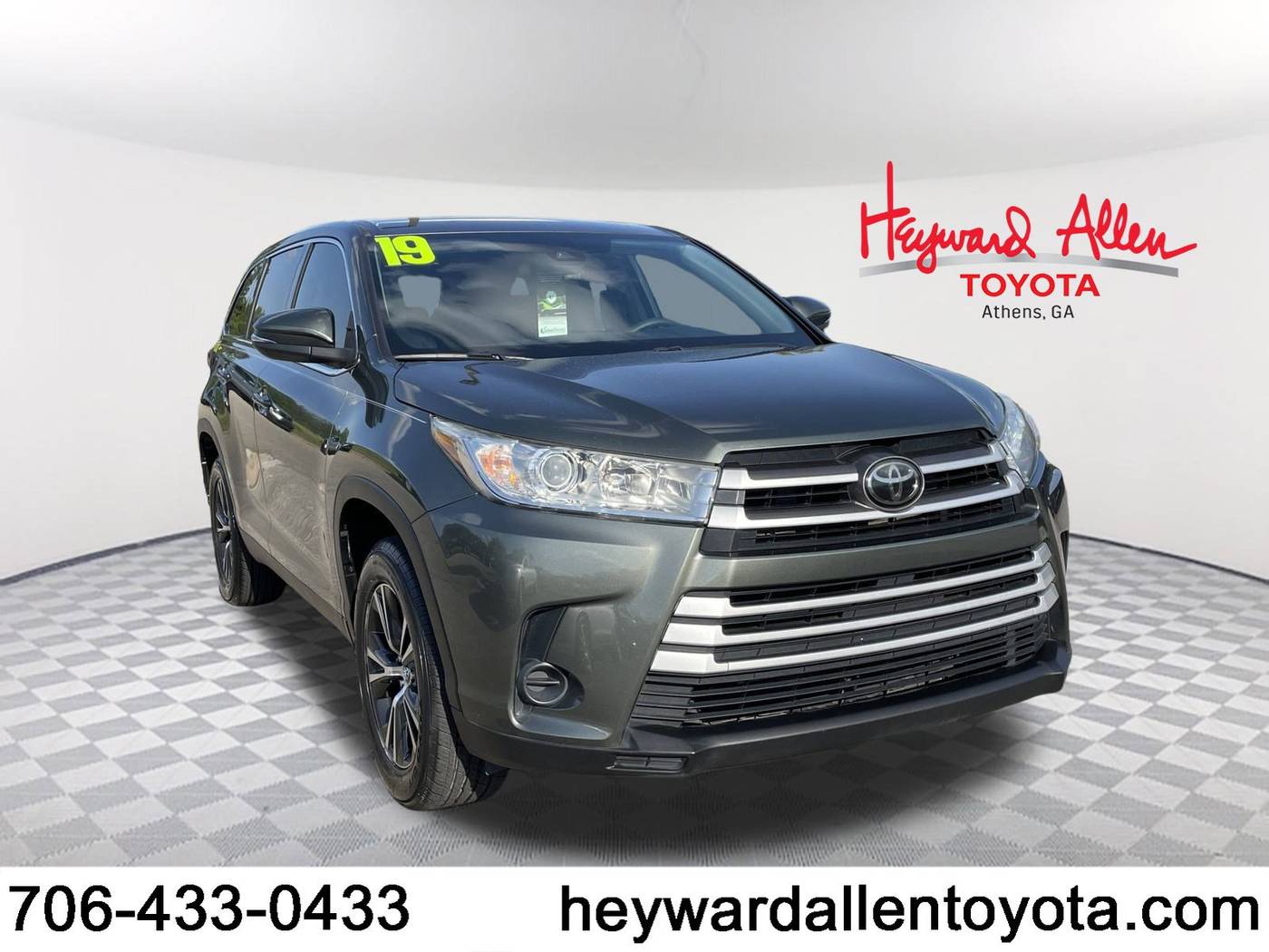 2019 Toyota Highlander LE — SUV — 105,109 mi — Athens, GA