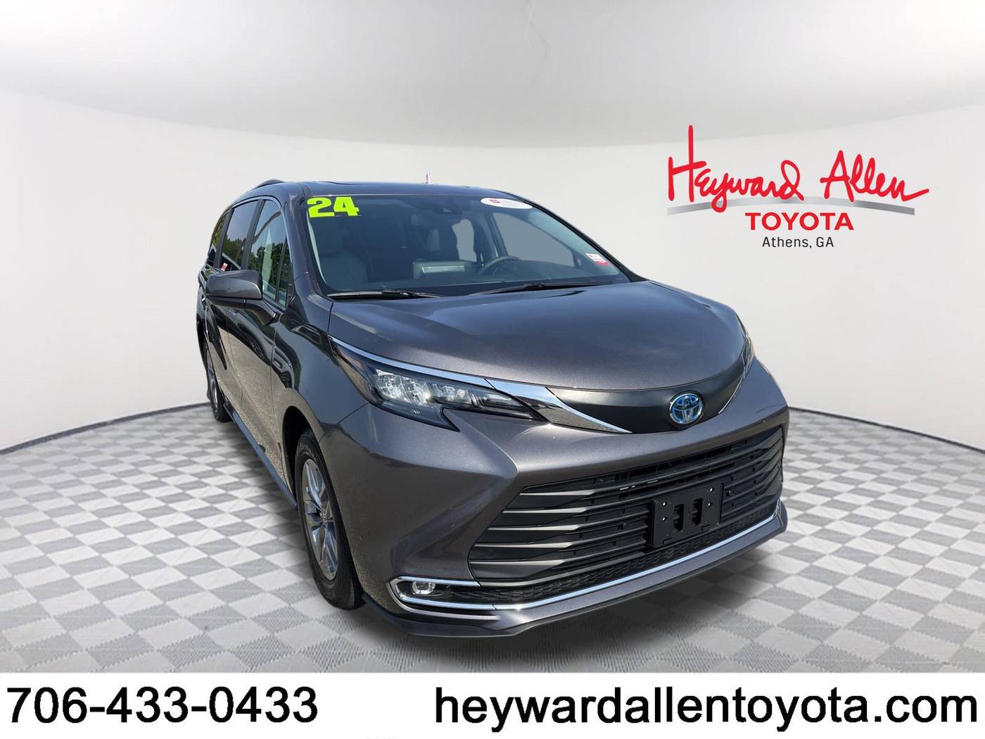 2024 Toyota Sienna XLE — Minivan — 13,270 mi — Athens, GA