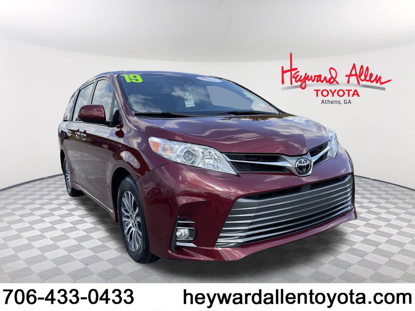 2019 Toyota Sienna XLE Premium — Minivan — 75,533 mi — Athens, GA