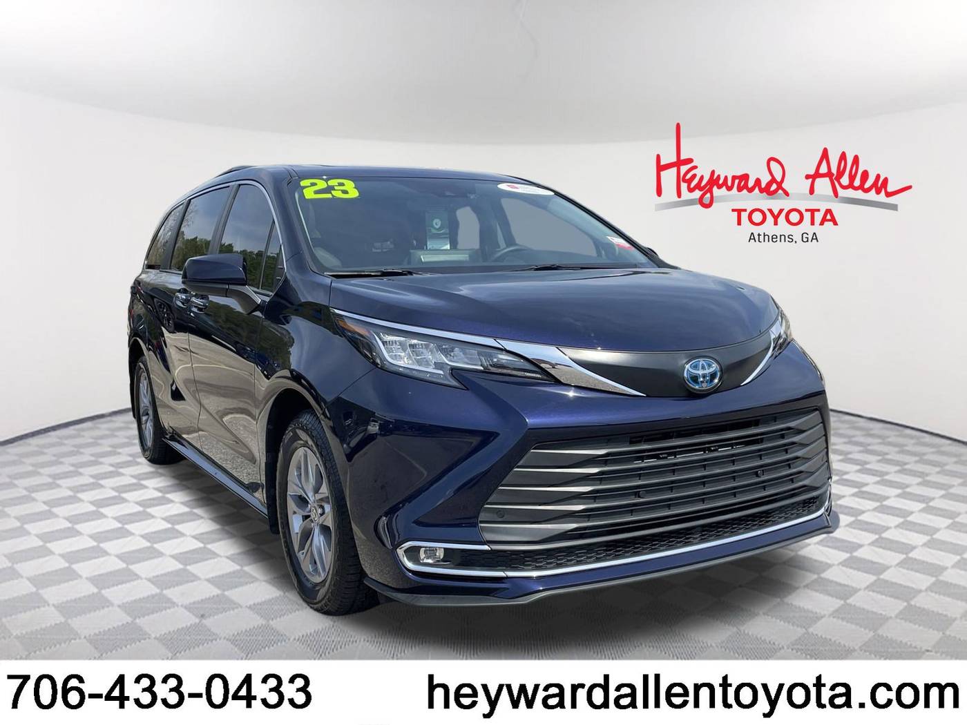 2023 Toyota Sienna XLE — Minivan — 37,617 mi — Athens, GA