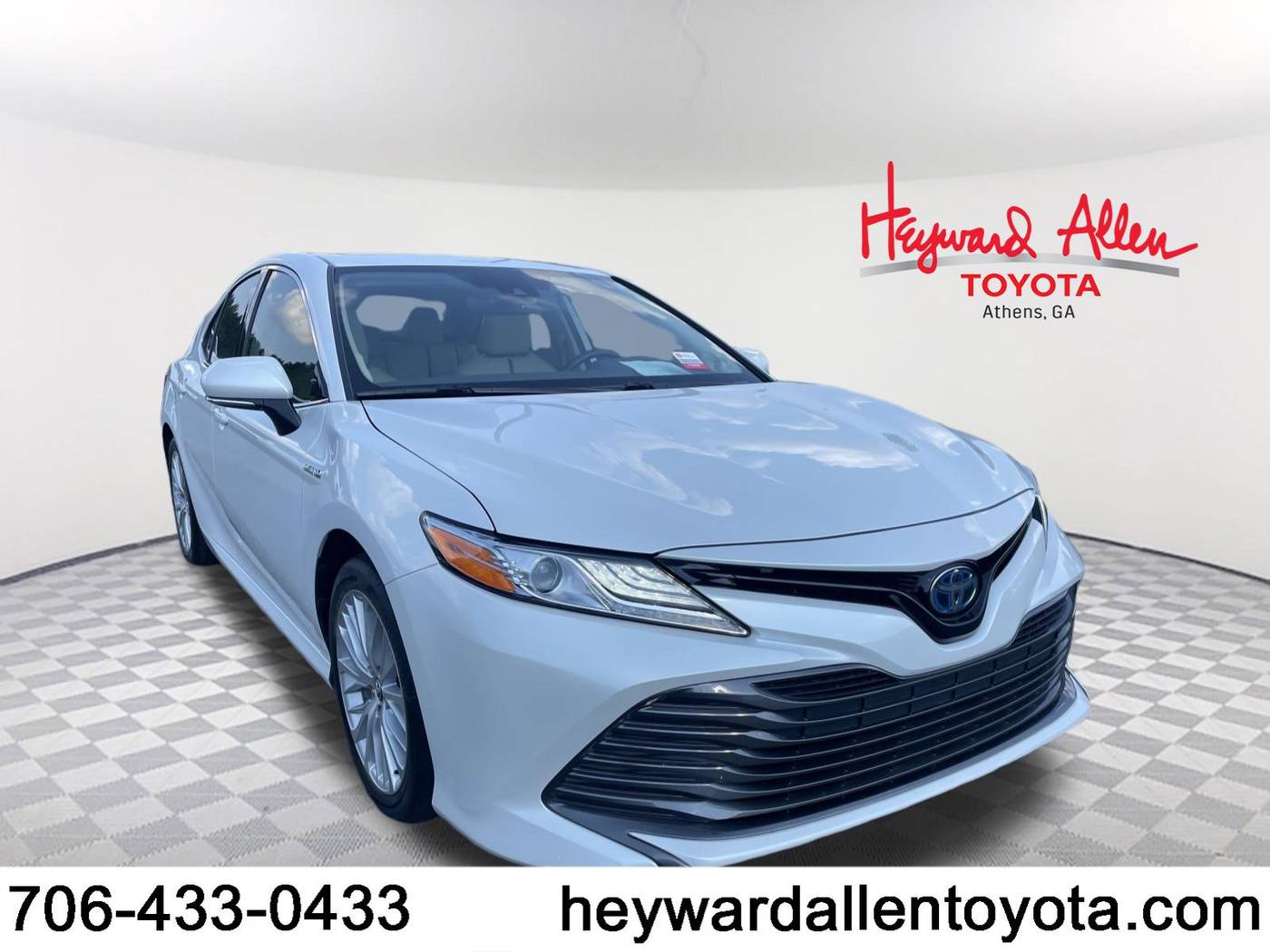 2019 Toyota Camry Hybrid XLE — Sedan — 38,272 mi — Athens, GA