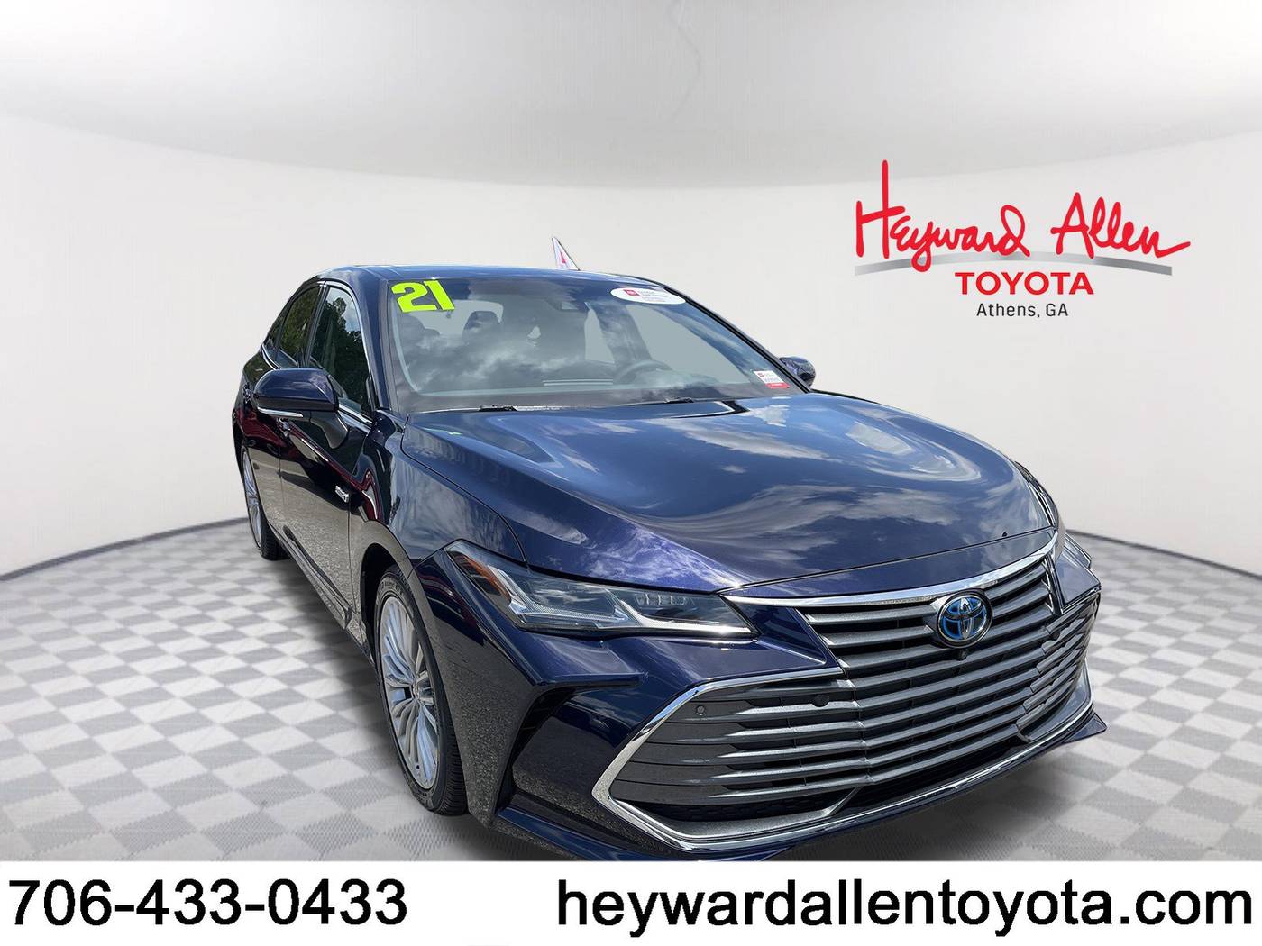 2021 Toyota Avalon Hybrid Limited — Sedan — 19,369 mi — Athens, GA