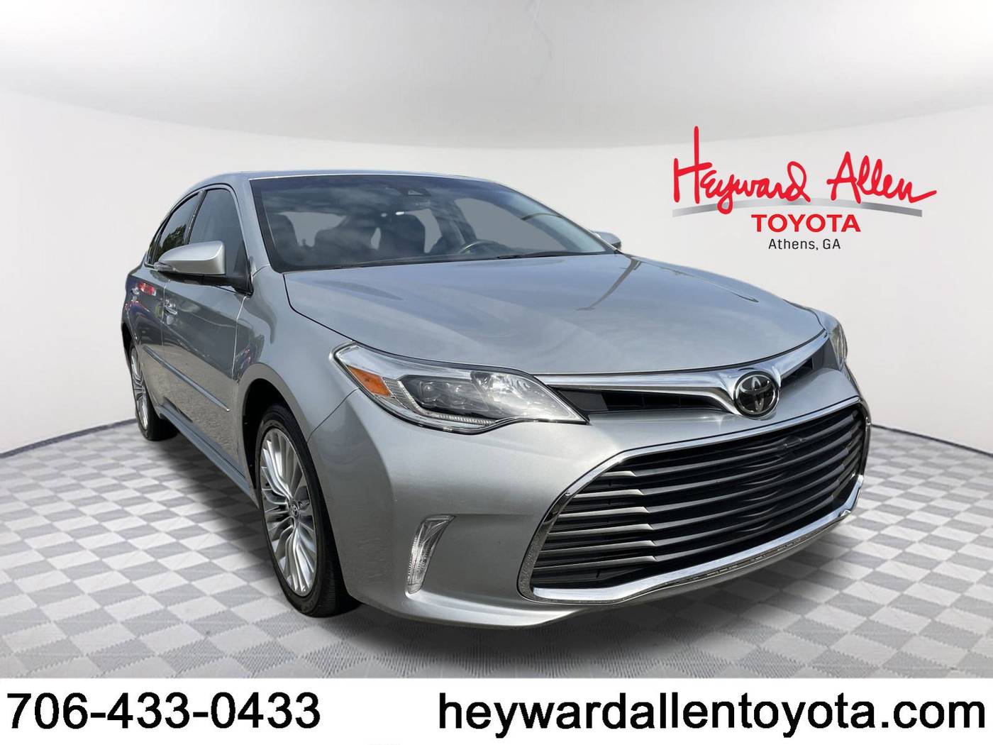 2018 Toyota Avalon Limited — Sedan — 91,095 mi — Athens, GA