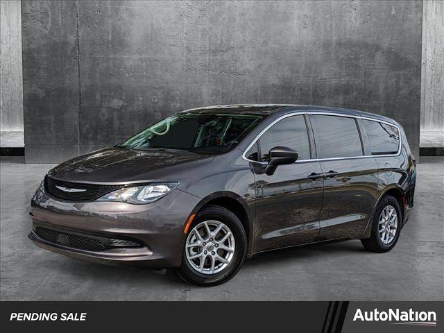 2023 Chrysler Voyager LX — Minivan — 19,346 mi — Orlando, FL