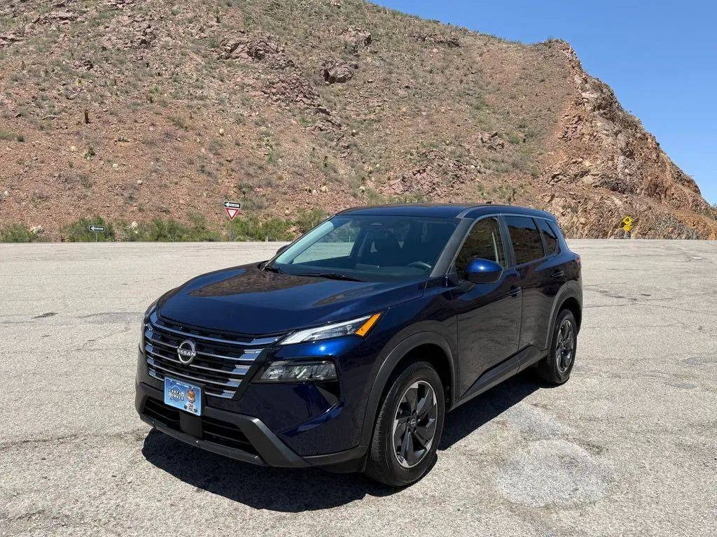 2025 Nissan Rogue SV — SUV — 6,939 mi — El Paso, TX
