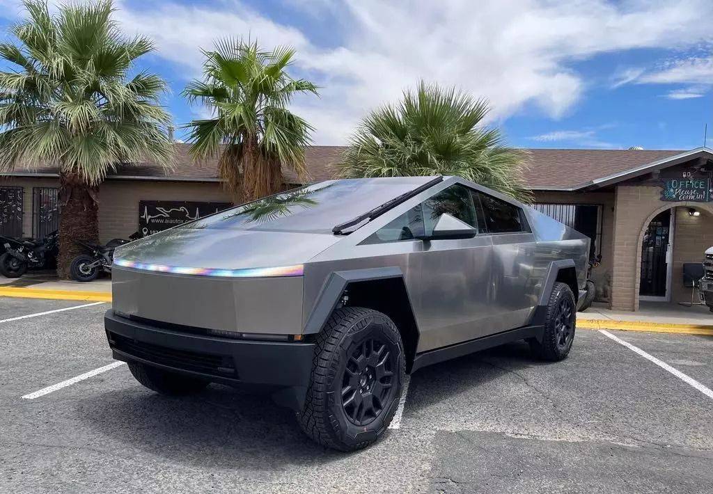 2024 Tesla Cybertruck Standard — Pickup Truck — 6 mi — El Paso, TX
